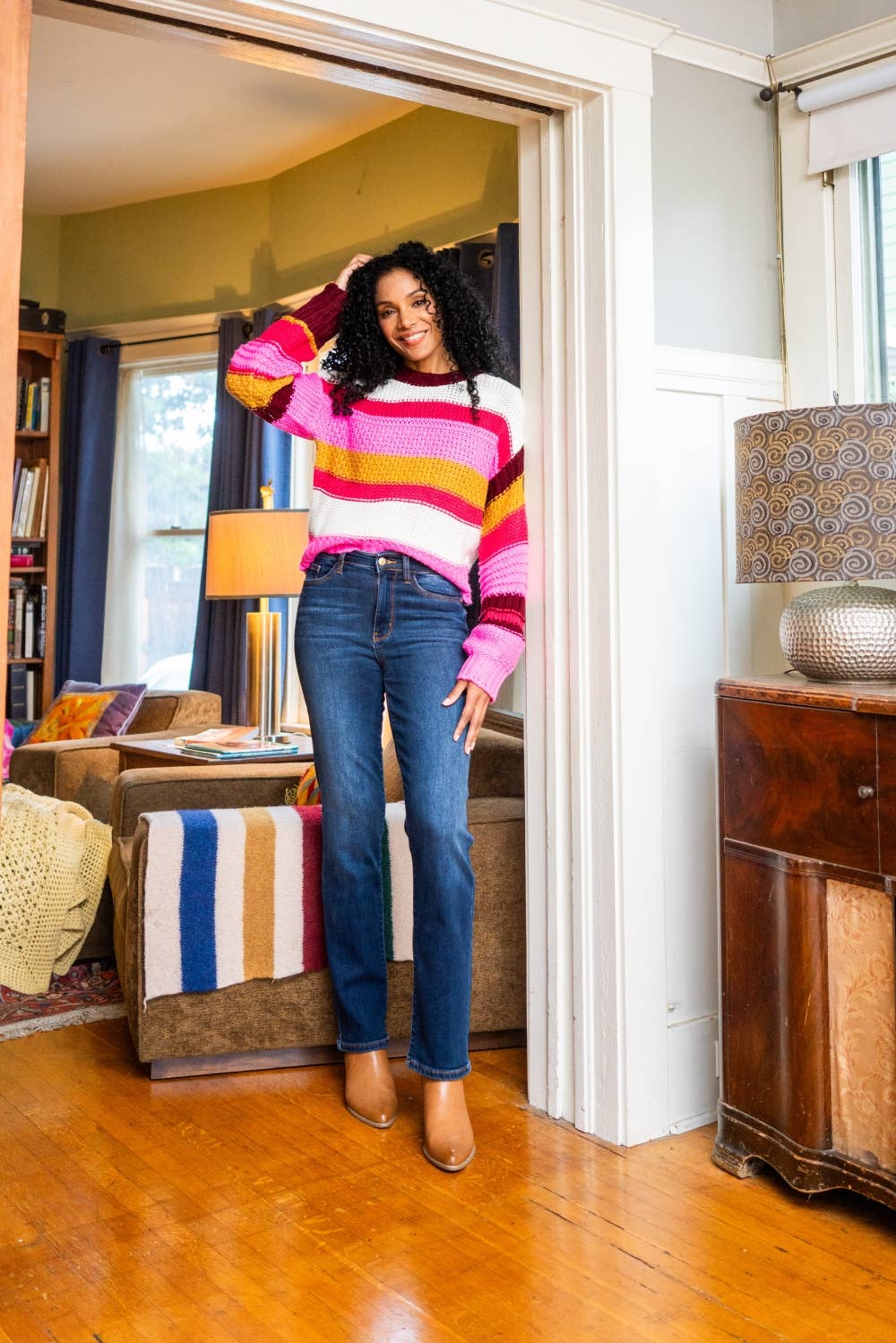 Lara - Vintage Wash Thermal Straight Jeans